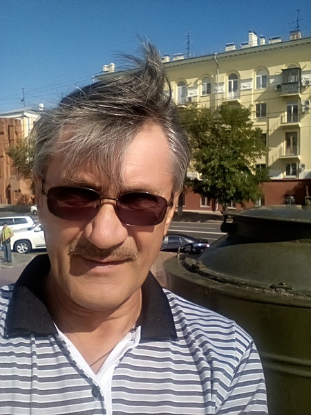Юрик представляет  сборник песен  : "Шансон нашего двора!!!"